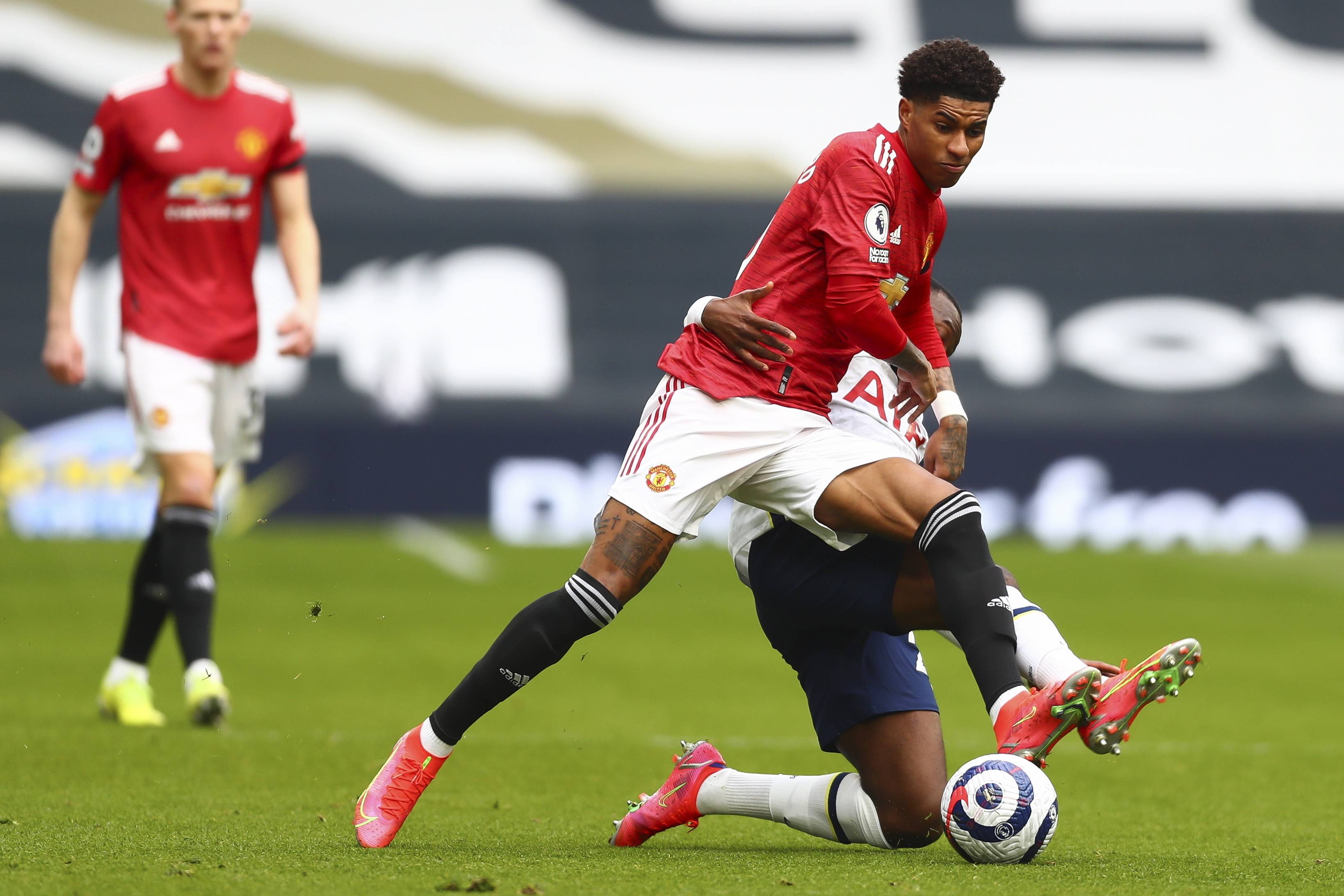 马雷斯卡强 马雷斯卡强